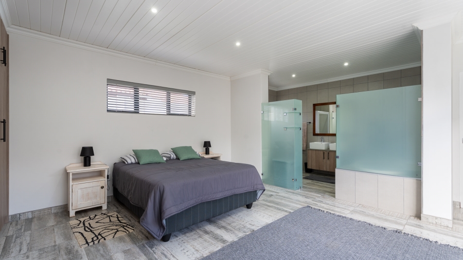 3 Bedroom Property for Sale in Port Owen Western Cape